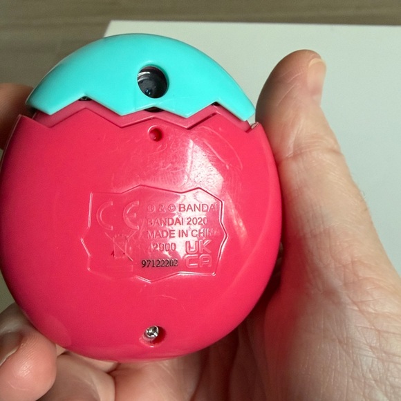 Tamagotchi Pix Party by Bandai - Picture 3 of 3